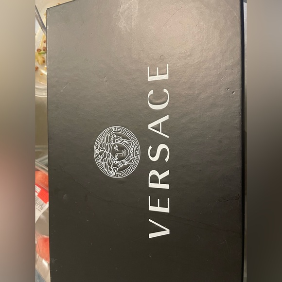 Versace Black/Yellow Floral Printed Leather Medusa Slip On Sneakers Size 39 - Picture 2 of 5